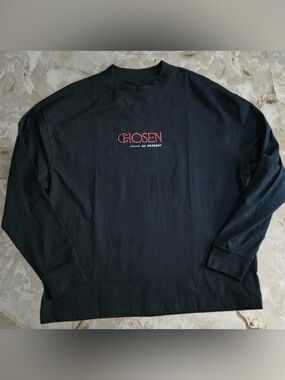 Chosen Black Long-Sleeve Graphic Tee